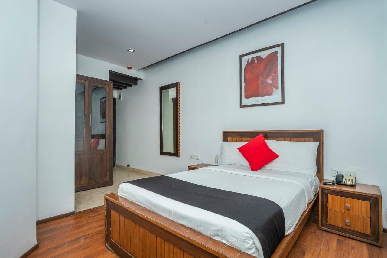 The Elite Royale Aparthotel Bangalore Exterior photo