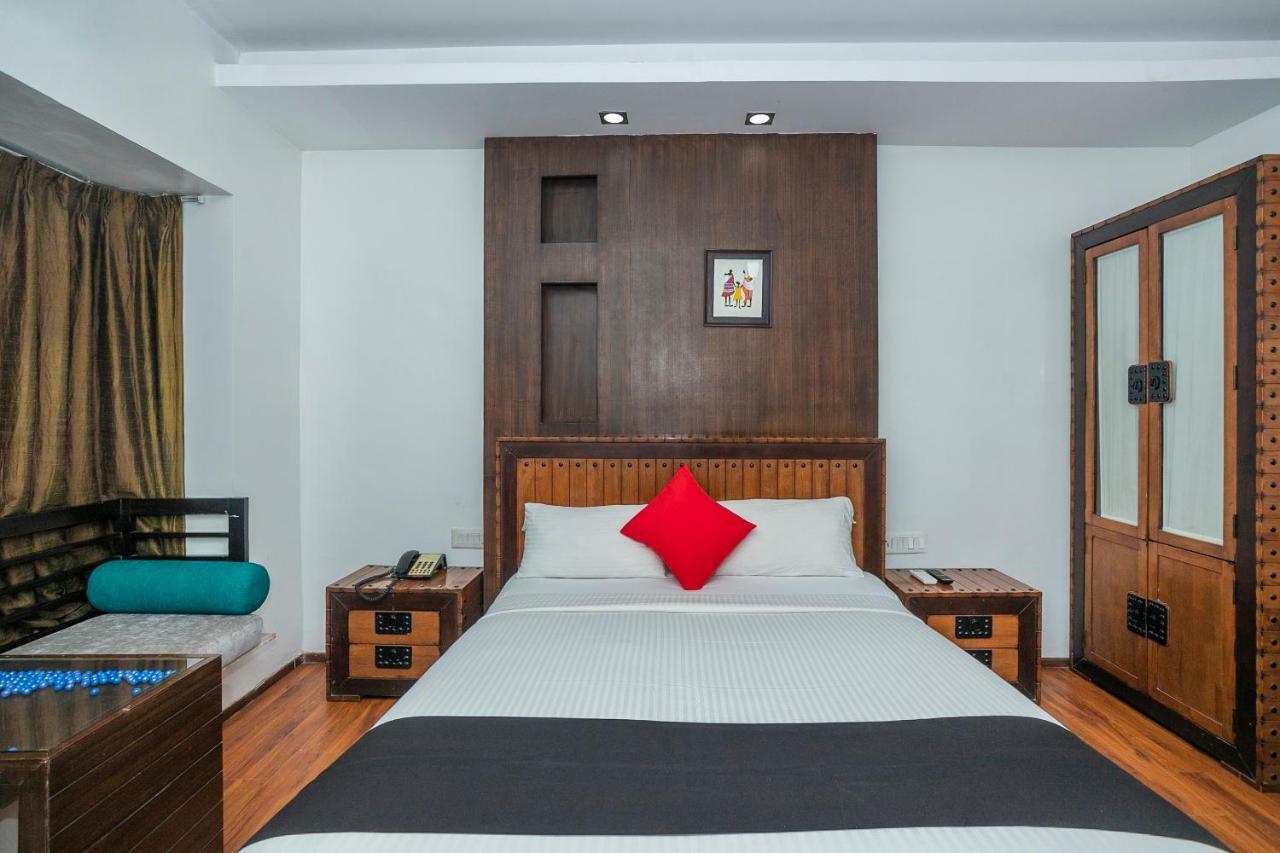 The Elite Royale Aparthotel Bangalore Exterior photo