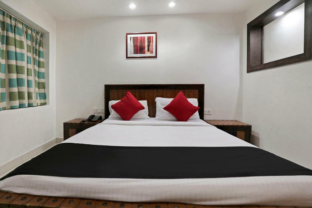 The Elite Royale Aparthotel Bangalore Exterior photo